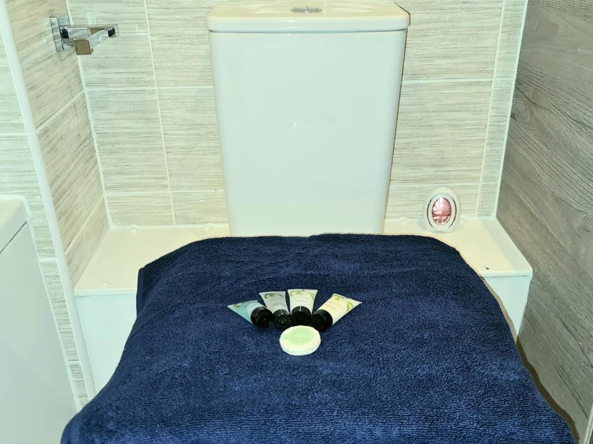 מנצ'סטר Exquisite Cosy 2-Bed Apartment In Salford מראה חיצוני תמונה