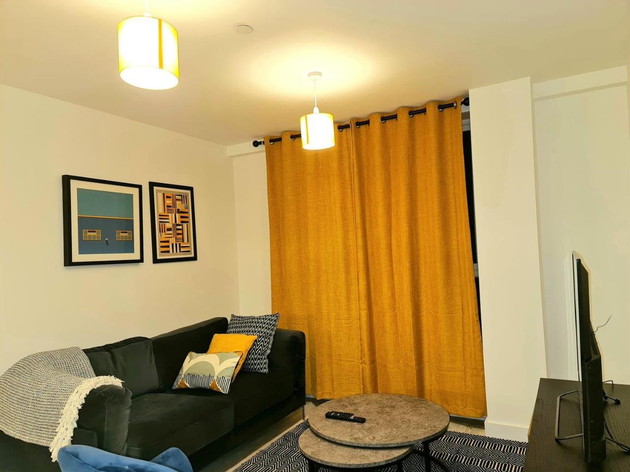 מנצ'סטר Exquisite Cosy 2-Bed Apartment In Salford מראה חיצוני תמונה