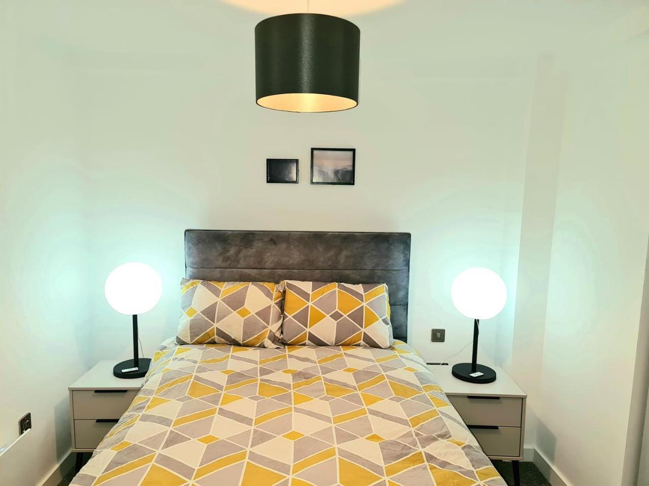 מנצ'סטר Exquisite Cosy 2-Bed Apartment In Salford מראה חיצוני תמונה